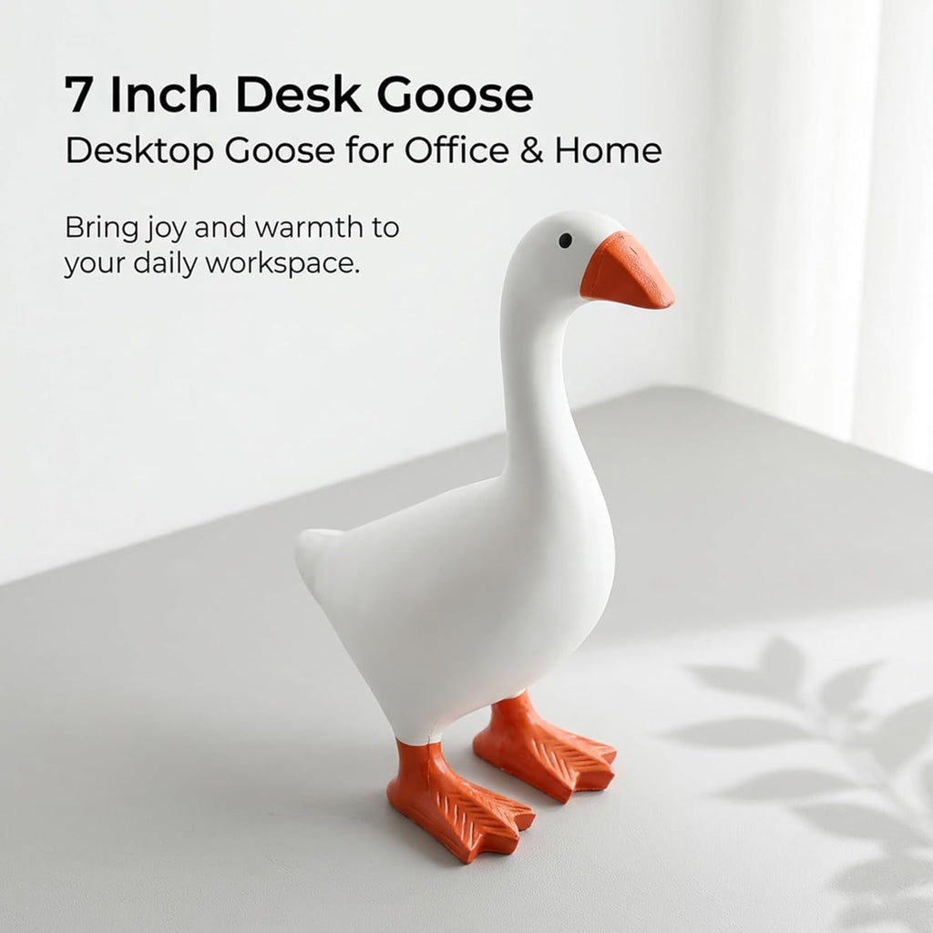 Magnetic Goose Figurine for Desk & Entryway, Cute Key Holder & Home Decor Gift (White)