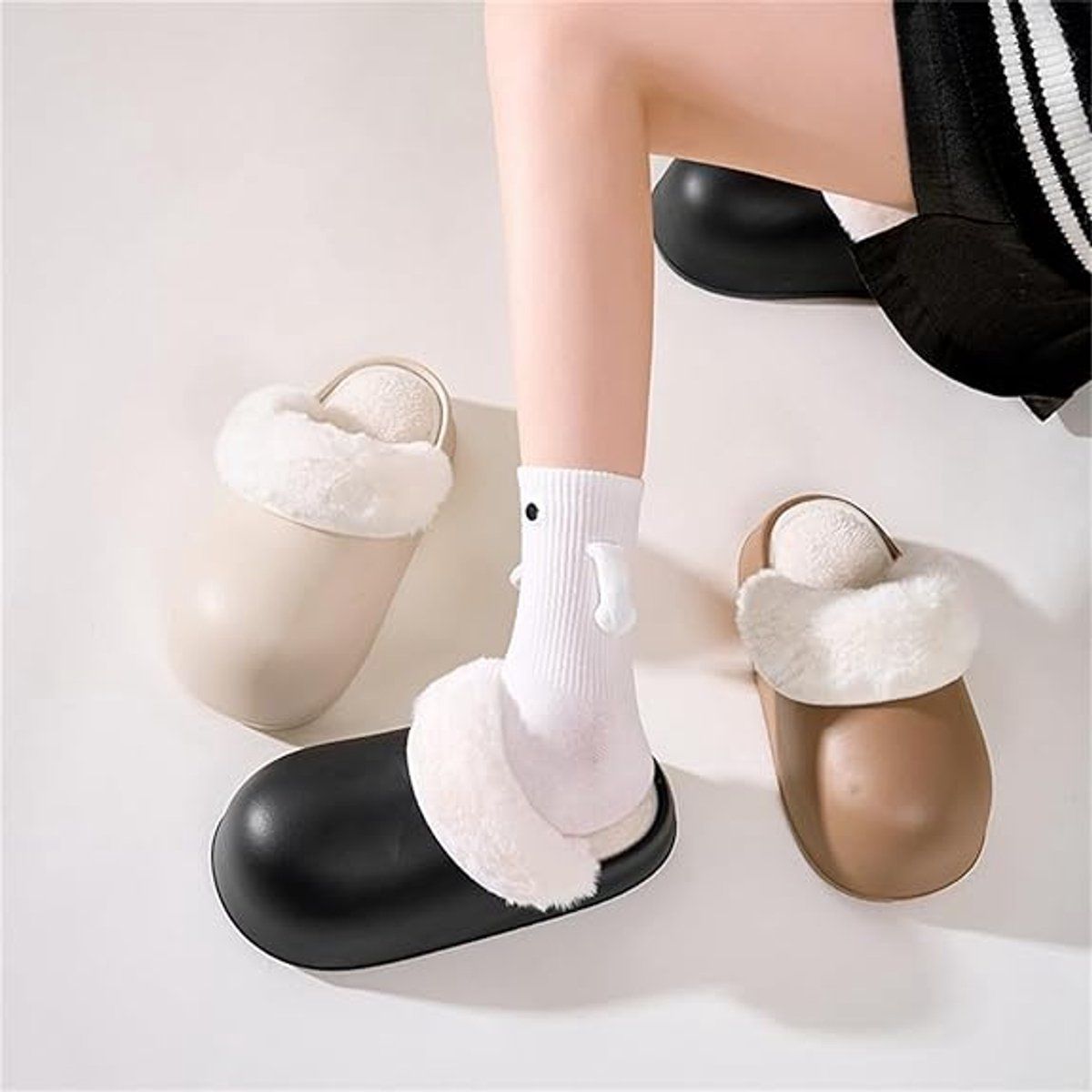 Womens Winter Slippers Waterproof Removable Lining Black, Size 38-39, 24 cm