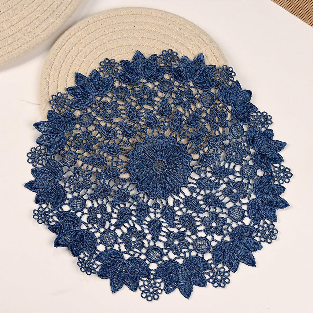 Blue embroidered heat-insulating coaster with anti slip hollow embroidery lace placemat, bowl and dish mat, ethnic style ornament（25cm）