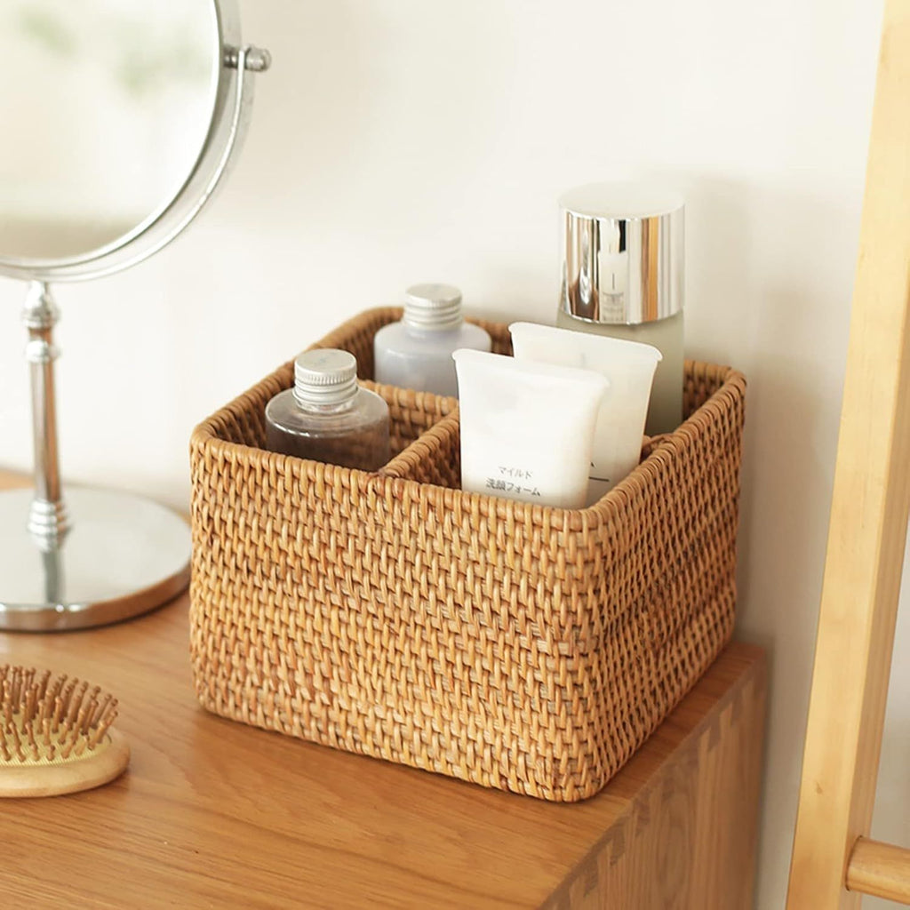 Natural Rattan 4 Compartments Cooking Utensil Silverware Organizer Holder Cosmetics Storage Box Cutlery Caddy Flatware Serving Basket