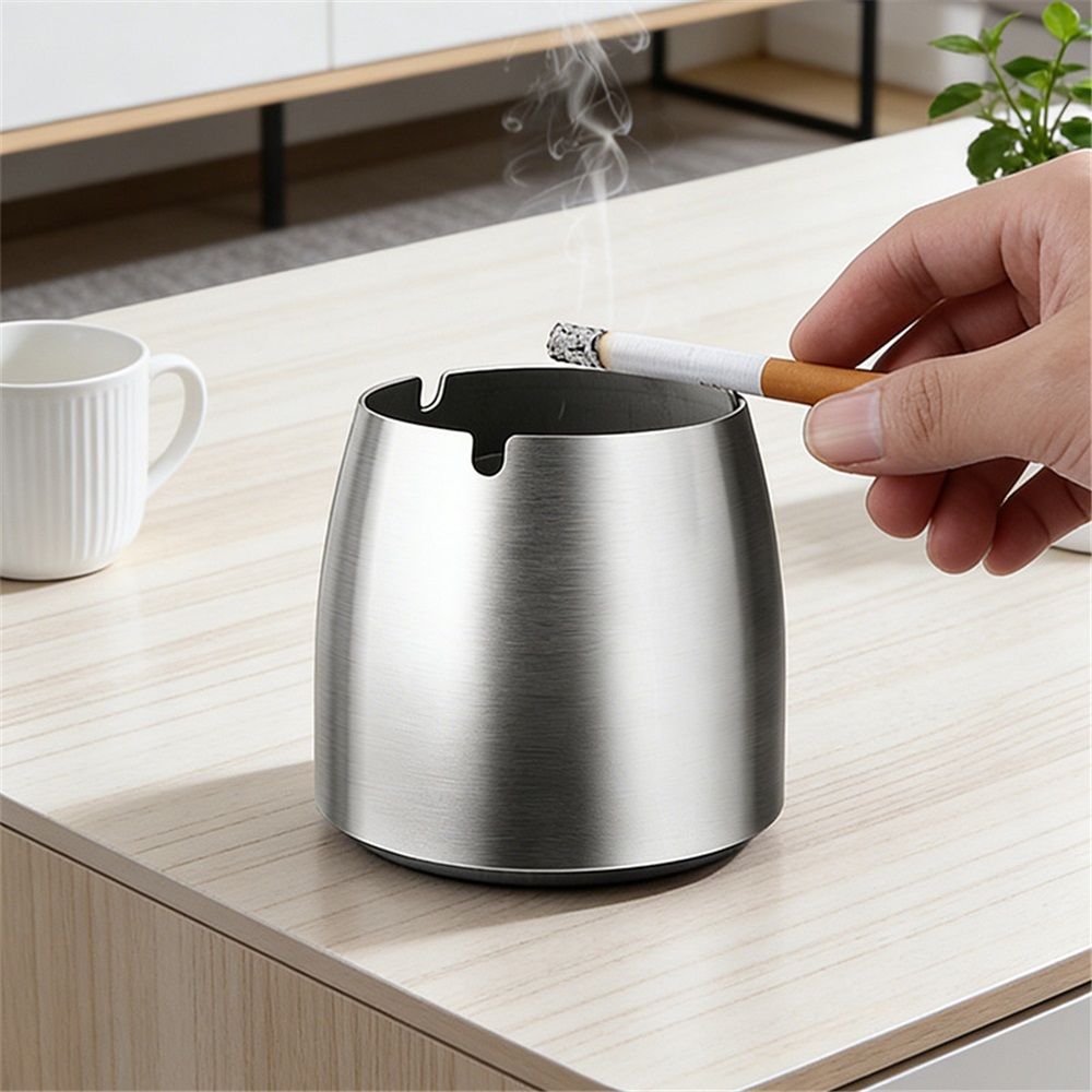 Smokeless Ashtray with Lid for Cigarettes Indoors,Large Ashtrays Windproof/Rainproof,Stainless Steel Cover Ashtray for Patio Outside Home Table Decor（Silver Small Size）
