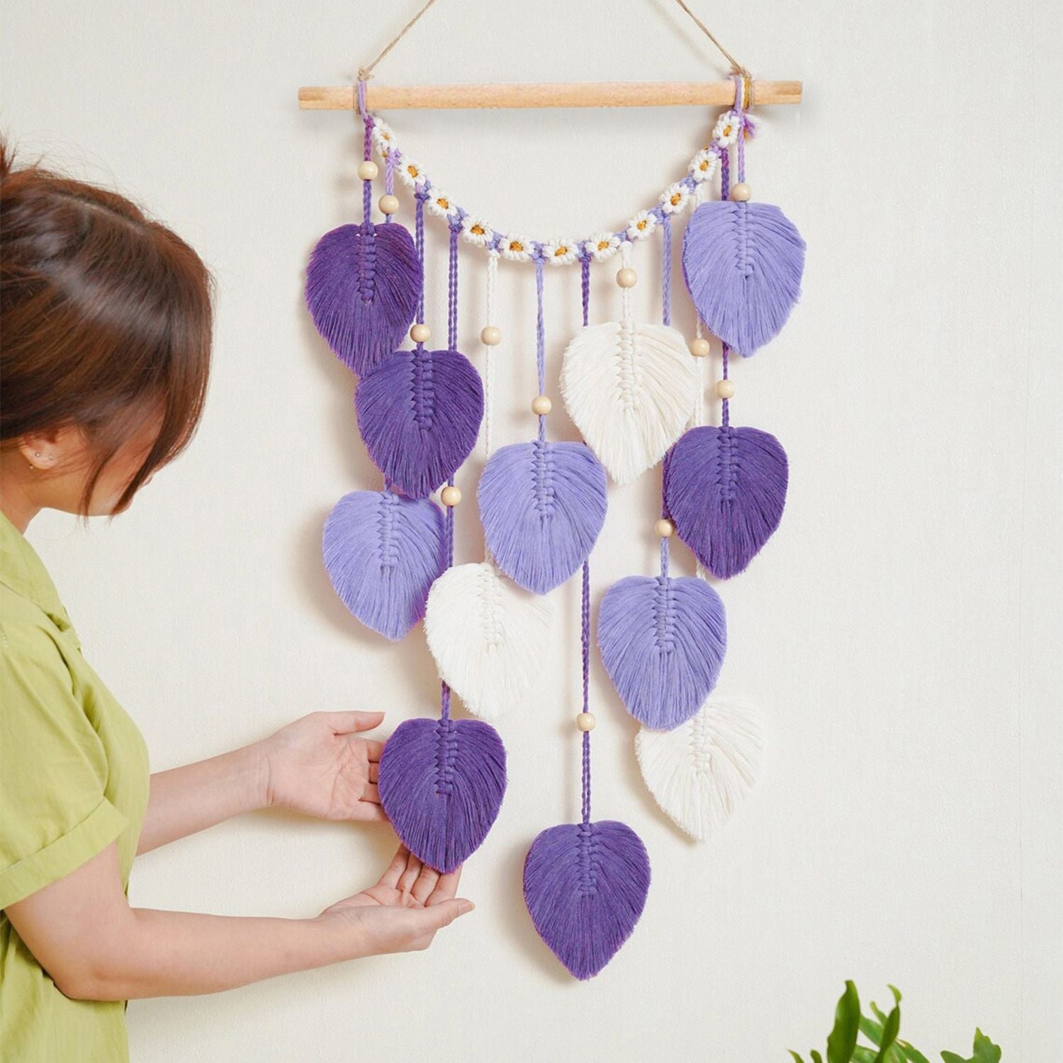 Wall Hanging Leaves Chic Woven Leaf Tassels Decoration Cotton Ornaments Tapestry Room Decor Modern Bohemian Handmade Feather Wall Art Decorations for Apartment Backdrop  (Purple)
