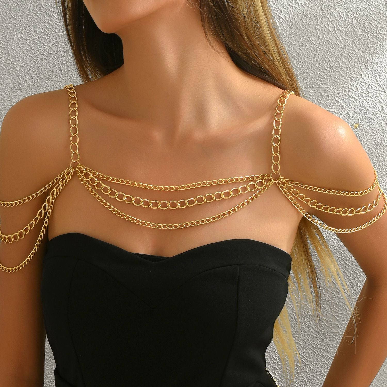 WomenTassel Body Chain Shawl Dainty Body Jewelry Layered Shoulder Chain Wedding Party Nightclub Body Accessories for Women Bride