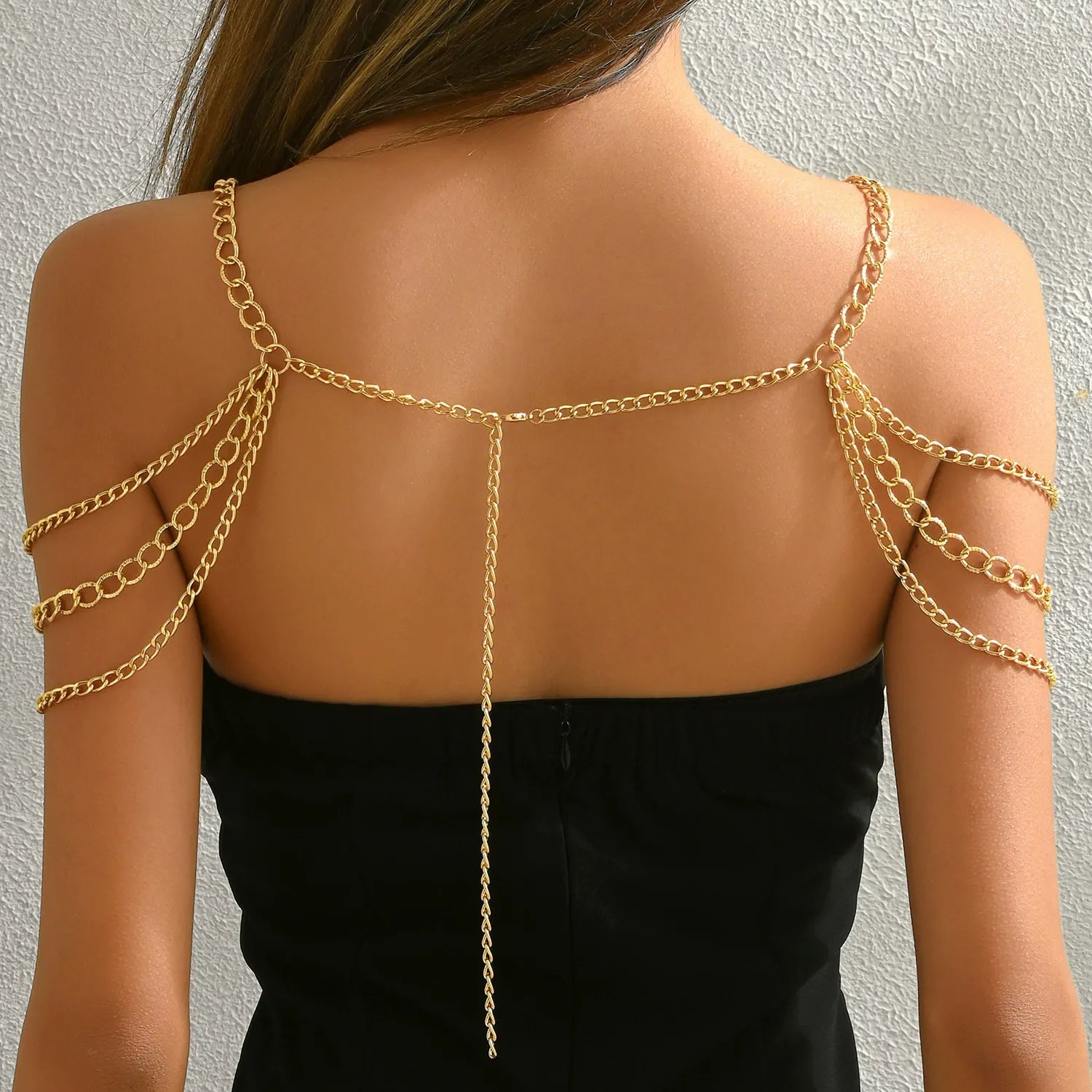 WomenTassel Body Chain Shawl Dainty Body Jewelry Layered Shoulder Chain Wedding Party Nightclub Body Accessories for Women Bride