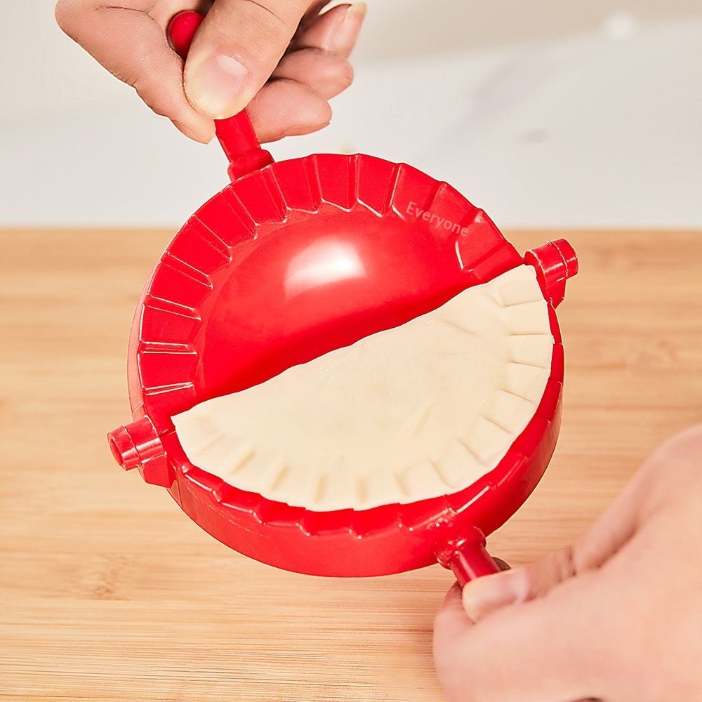 3 pack 5.7 Inch - Mold Ravioli Dumpling Wrap, Tortilla Folder, Wonton Dough Press 2-in-1 Cutter Sealer, Hand Pot Pie Maker Wraper（red）