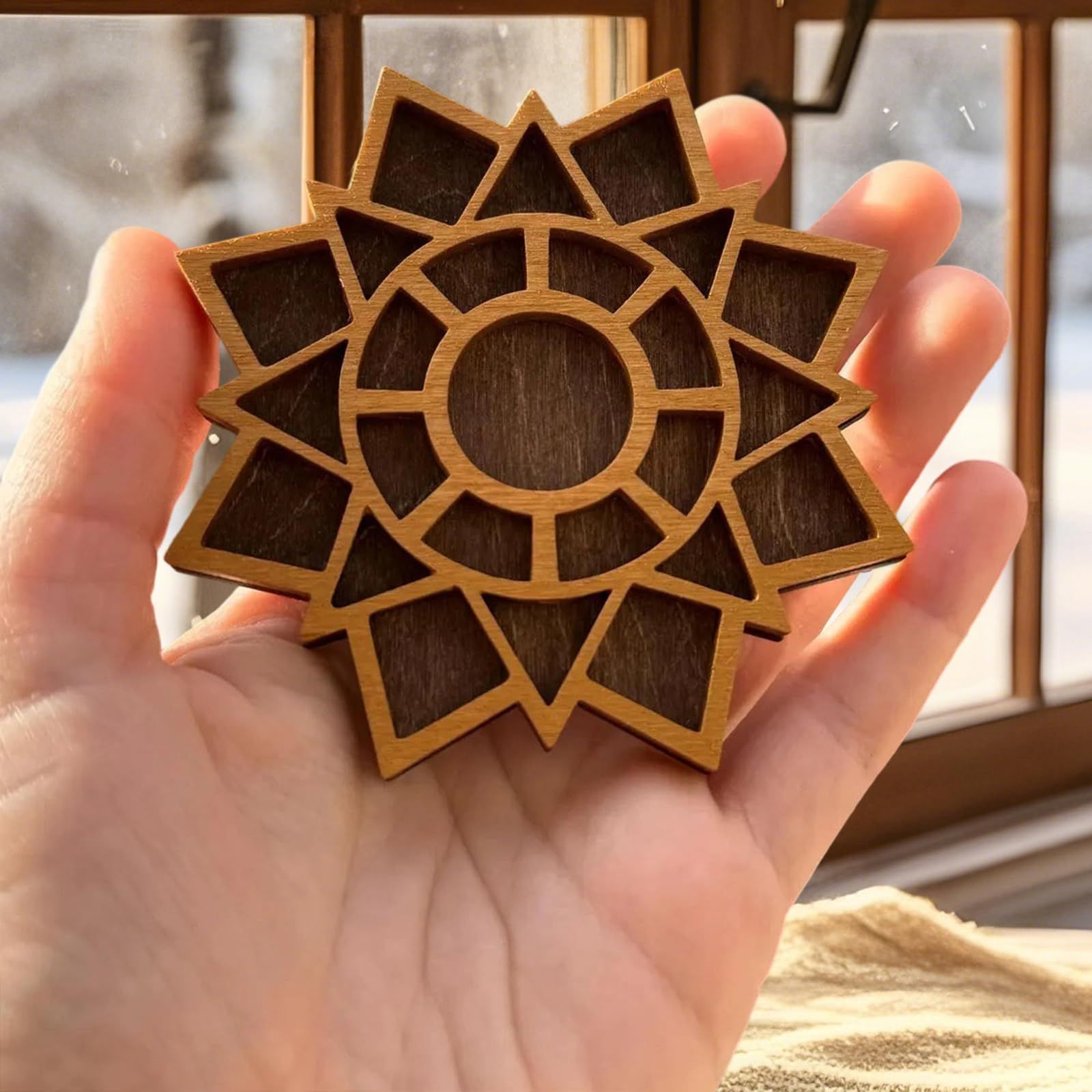 3.15 Inch Mini Star Rock Specimen Storage Box Crystal Mineral Display Case Gemstone Rock Organizer Holder (Brown)
