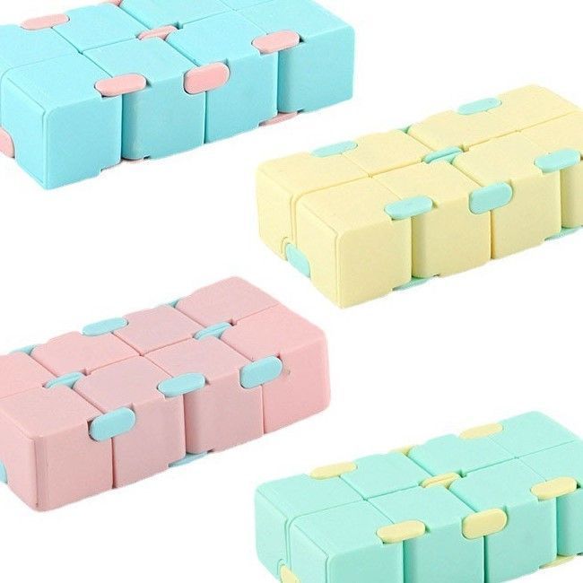 1pk Pastel Yellow Infinity Cube Fidget Toy Gift Box