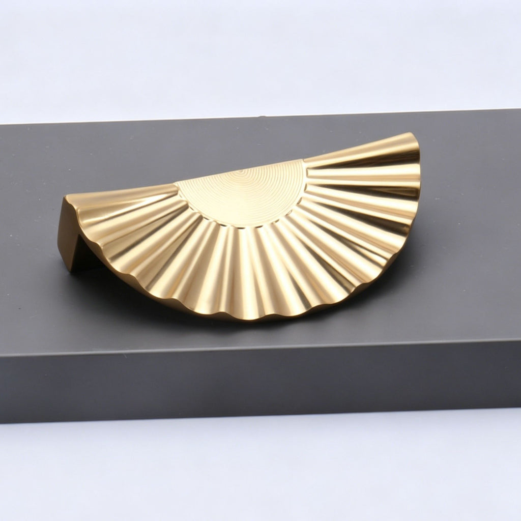 64mm Hole Spacing Pleated Fan Cabinet Pull 4pcs