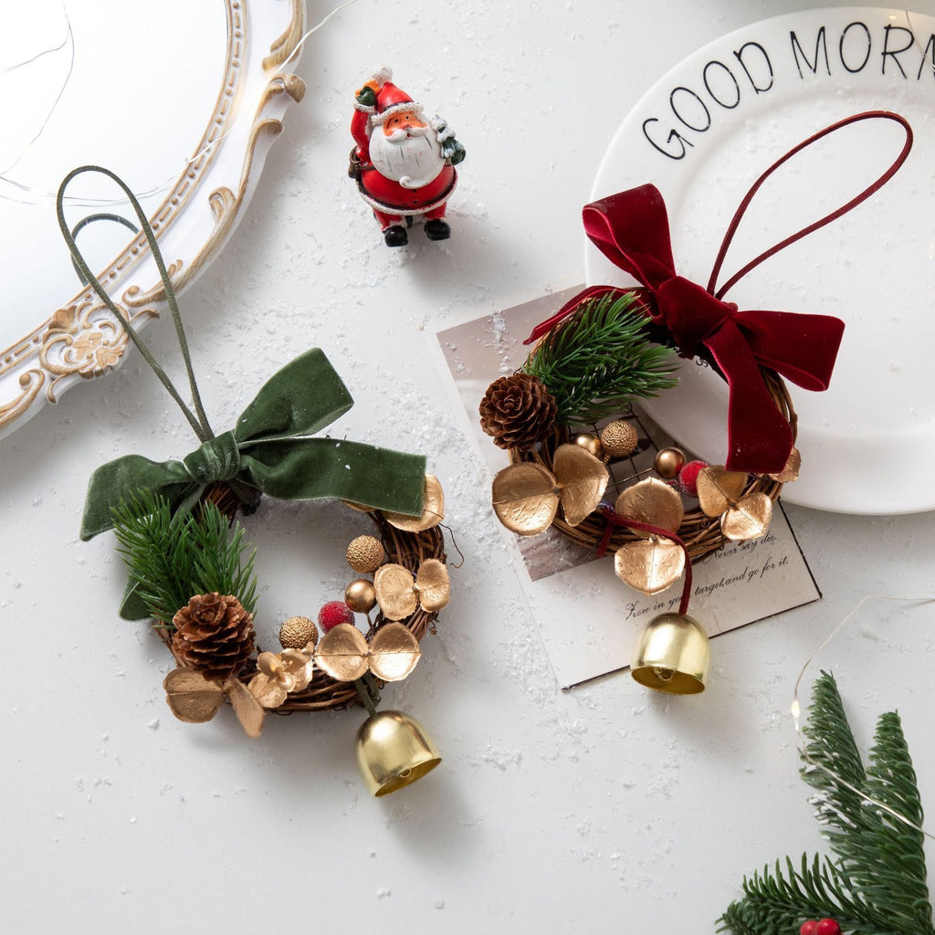 D4 Pinecone Single Bell Heart 2 Pack