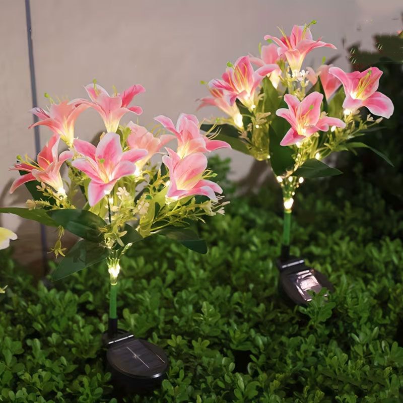 Seven Branch Solar Lily Light: Charges during the day, glows at night. Seven lilies bloom together, soft light flows like water through your garden./white