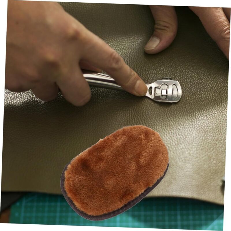 3x Thick Leather Care Cleaning Gloves with Bristles for Polishing Buffing