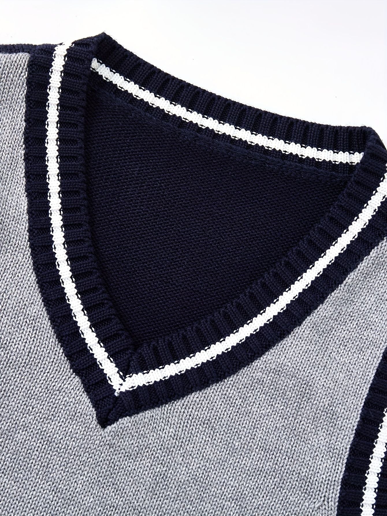 BX0013-LIGHT 100% Cotton Kids V-Neck Striped Sweater Vest, Boys and Girls Knitwear, Light Grey, Size 110