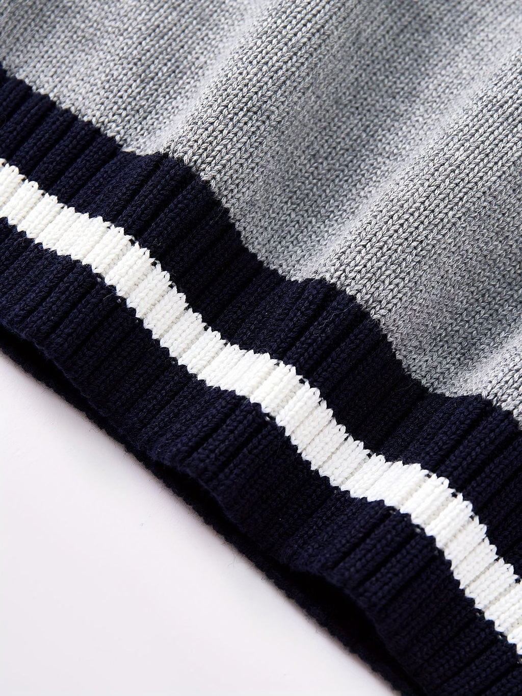 BX0013-LIGHT 100% Cotton Kids V-Neck Striped Sweater Vest, Boys and Girls Knitwear, Light Grey, Size 140