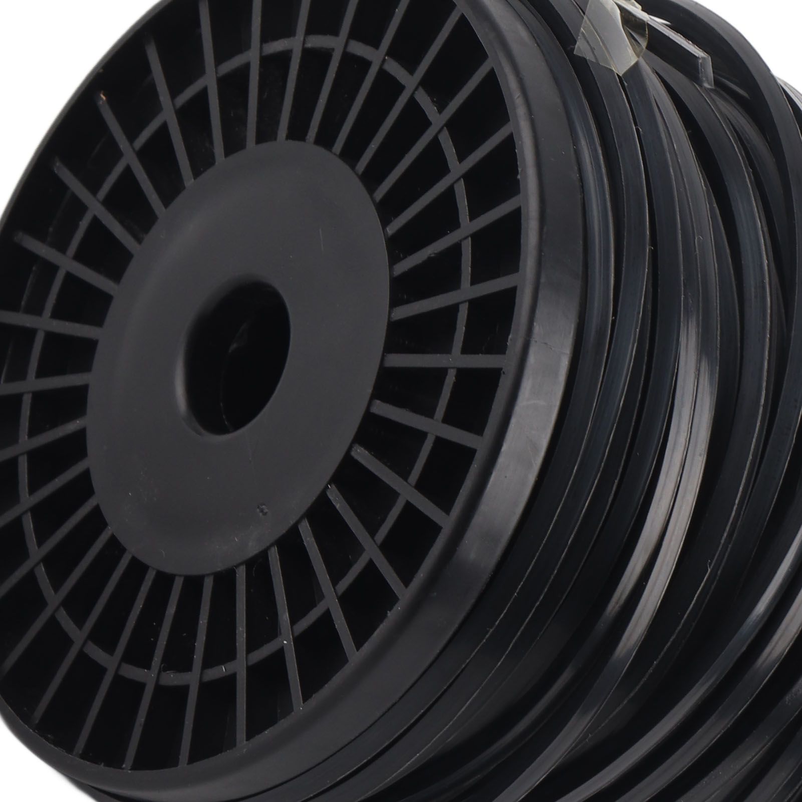 3.3mm String Trimmer Line High Cutting Efficiency Low Noise Quadrate Black Trimmer Line for Most Lawn Mowers Farm 50m