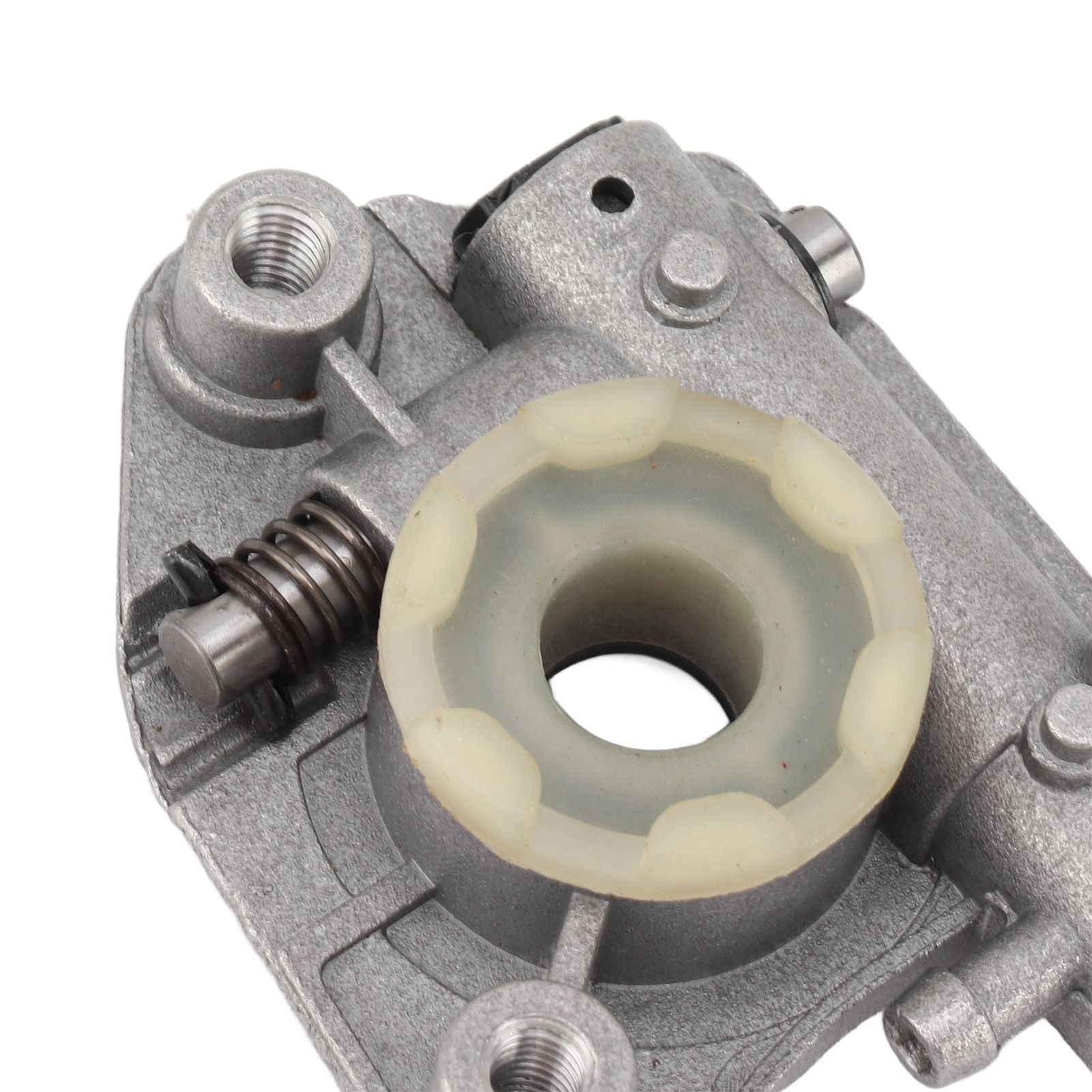 Worm Oil Pump Kit Aluminum Iron Simple Installation Oil Pump Worm Gear for CS3800 CS4200 CS 4200 CS3200 CS3500 CS3700 CS4400 CS5100 4200 Chainsaw
