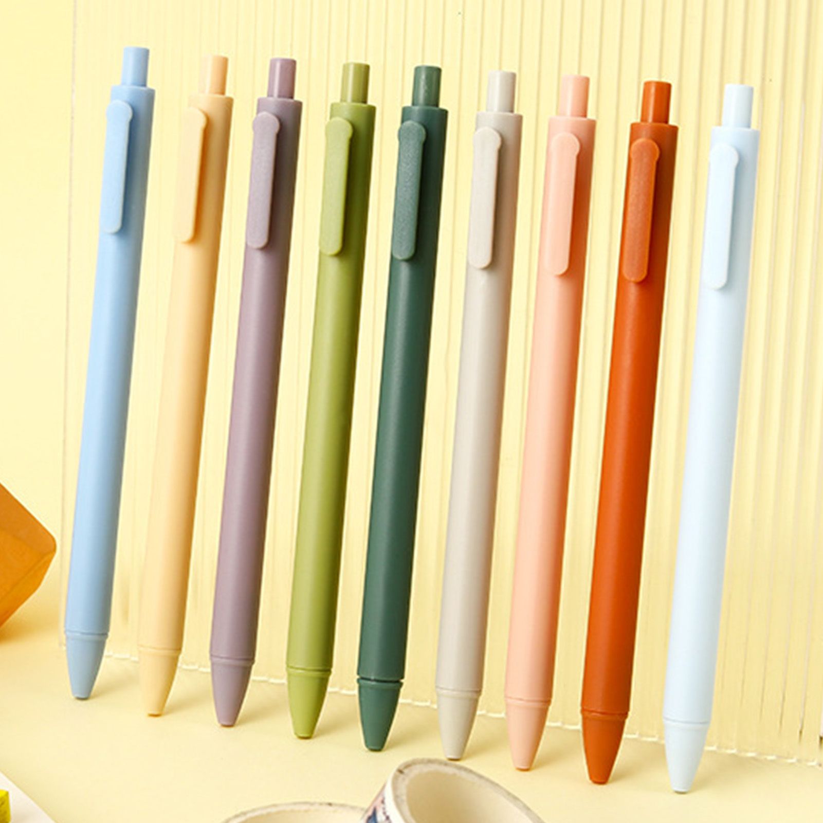 Gel Pen for Kids Students Adults Black Ink Medium Point Pressing Retractable Smooth Writing Pen for Journaling Note Taking Cute Office School Supplies Tawny