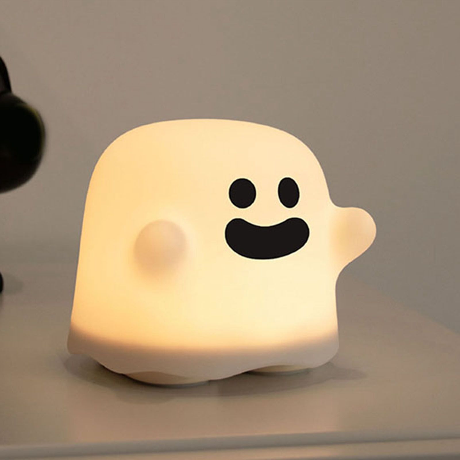 Cute Ghost Night Light Stepless Dimming USB Rechargeable Mini Kids Bedside Lamp Table Decoration for Nursery Bedroom Dorm Smile