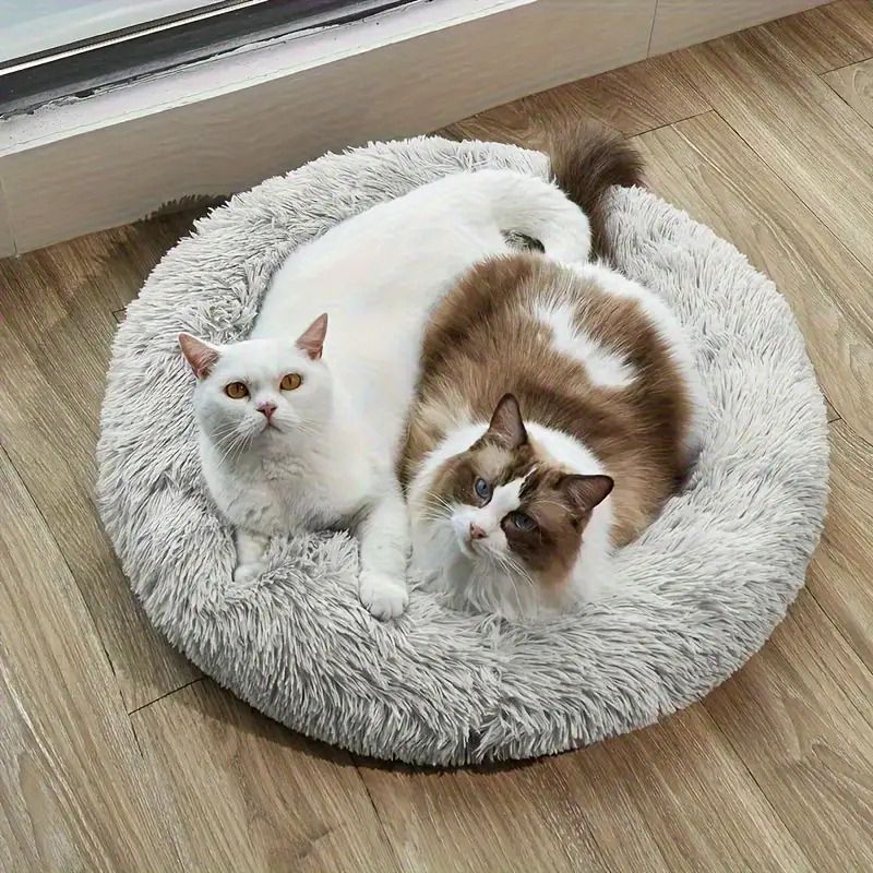 Plush Pet Nest Soft Donut Cat Bed – Cozy Round Couch for Cats and Small Dogs, Comfortable Sleeping Spot for Warmth and Deep Sleep, Suitable for Indoor Home Use (XL, Grey)