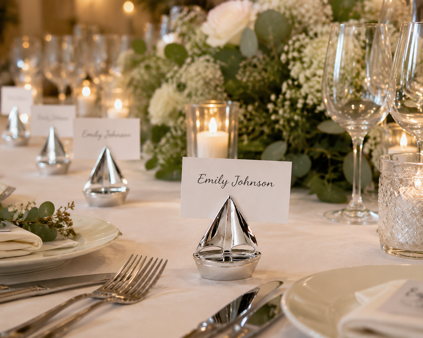 10-Pack Silver Plated Alloy Place Card Holders with Sailboat Designs, Elegant Wedding Reception Seating Card Clips for Banquets, Parties and Events